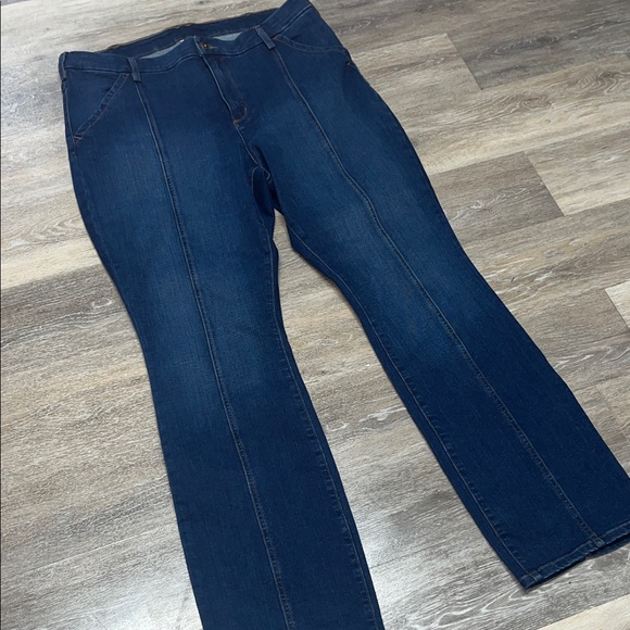 Duluth Trading Co 16x31 Women's Asset Management Demi Bootcut Jeans #bootcut - Picture 4 of 13